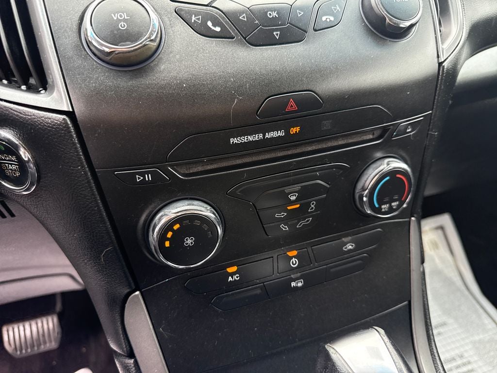 2015 Ford Edge SE