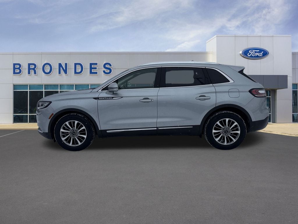 2022 Lincoln Nautilus Standard