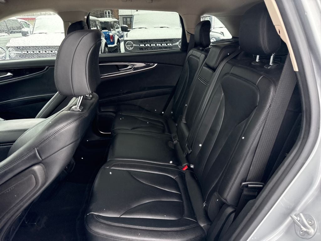 2022 Lincoln Nautilus Standard