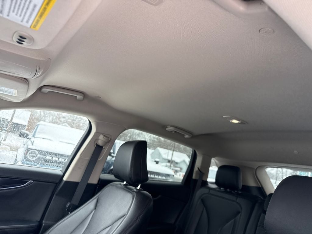 2022 Lincoln Nautilus Standard