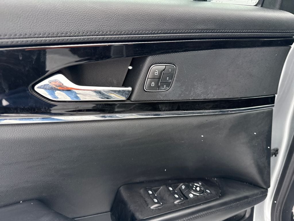 2022 Lincoln Nautilus Standard