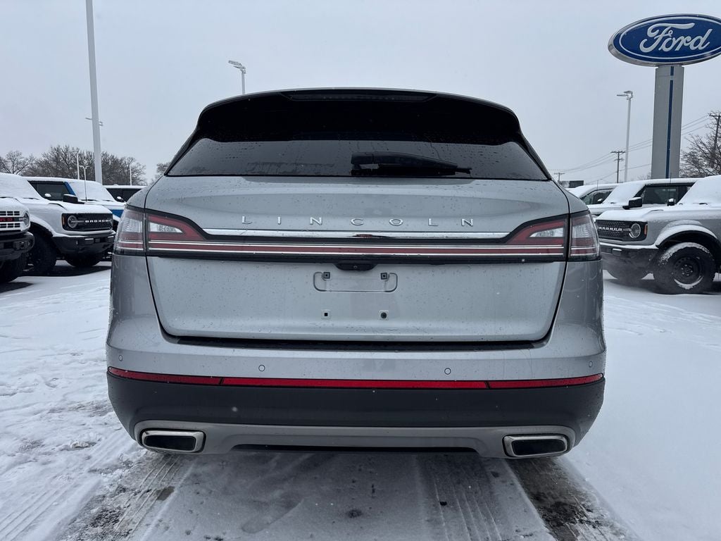 2022 Lincoln Nautilus Standard