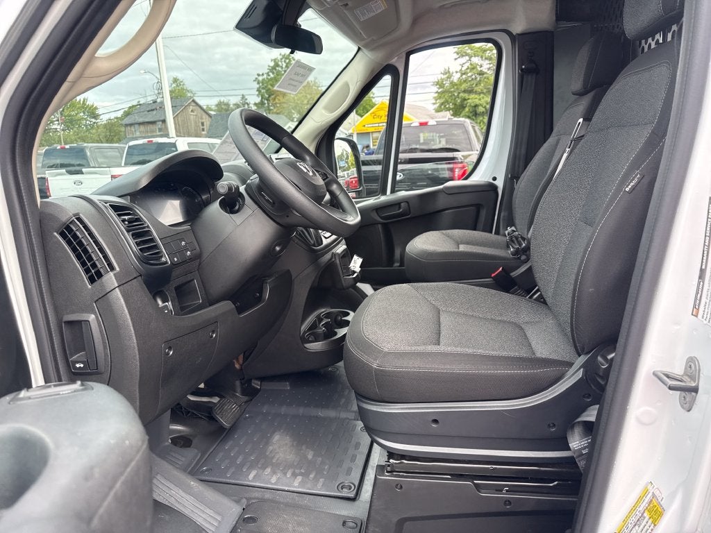 2025 RAM ProMaster 2500 Base