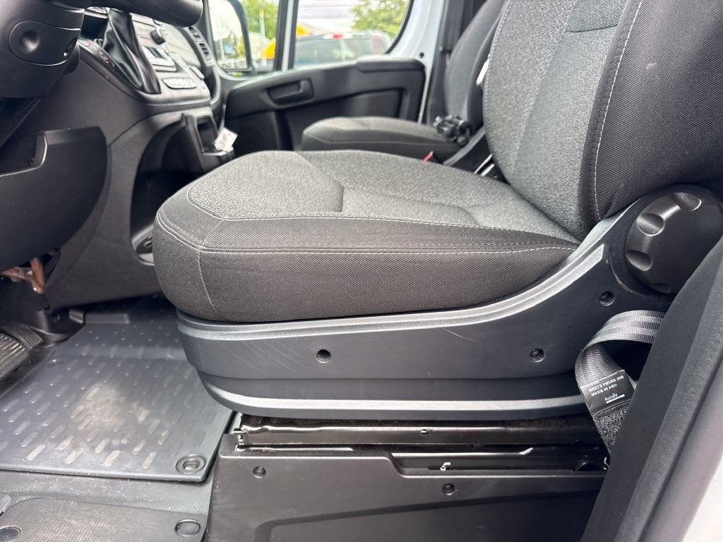 2025 RAM ProMaster 2500 Base
