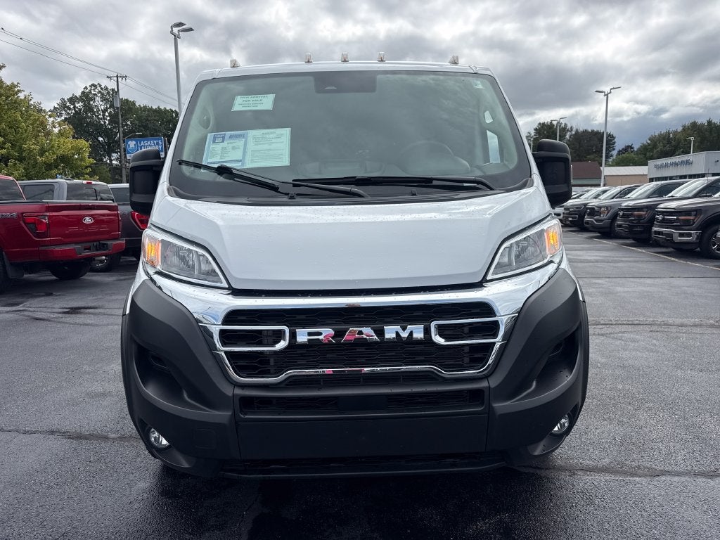 2025 RAM ProMaster 2500 Base