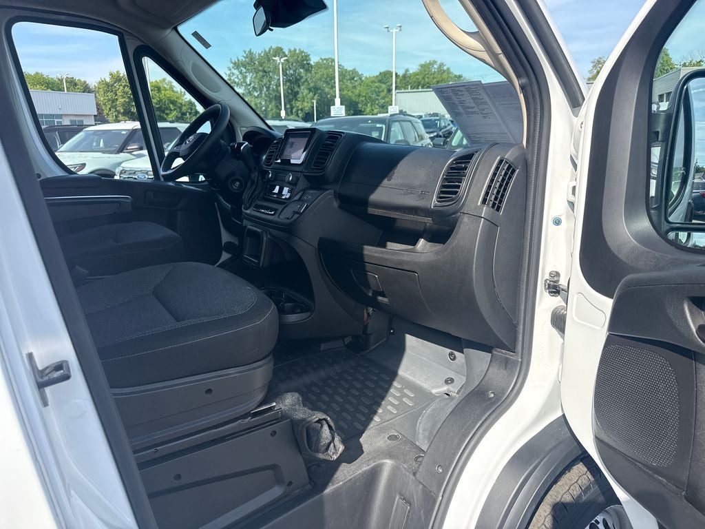 2025 RAM ProMaster 2500 Base