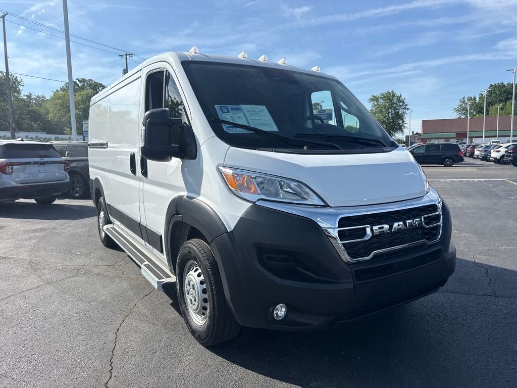 2025 RAM ProMaster 2500 Base