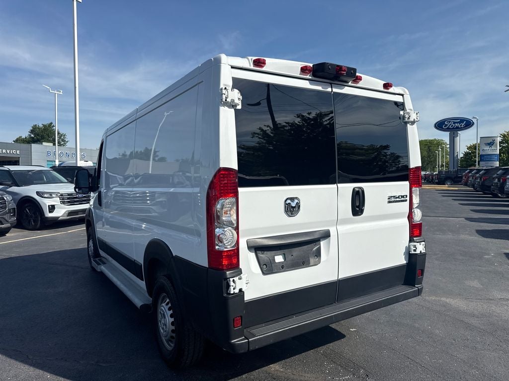 2025 RAM ProMaster 2500 Base