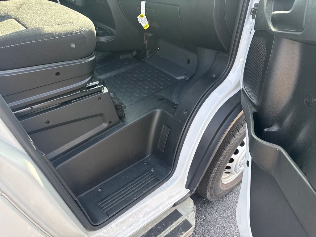 2025 RAM ProMaster 2500 Base