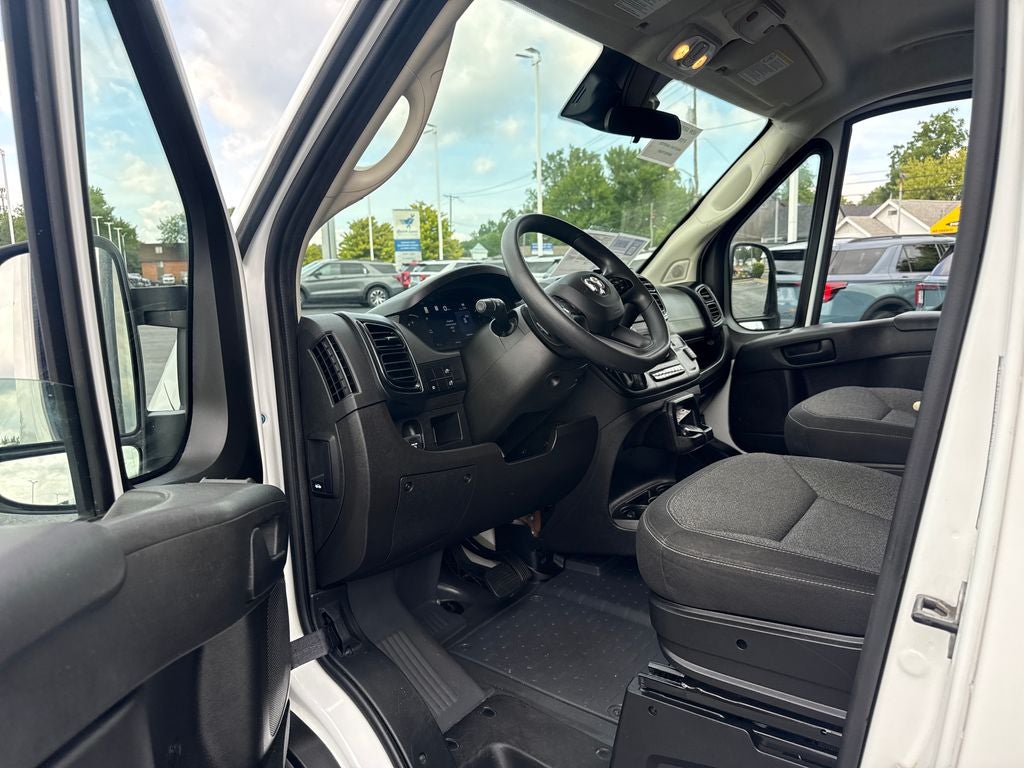2025 RAM ProMaster 2500 Base
