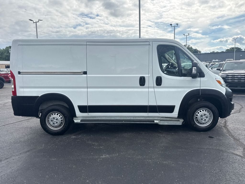 2025 RAM ProMaster 2500 Base