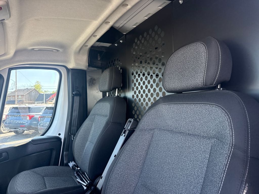 2025 RAM ProMaster 2500 Base