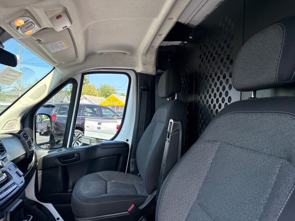2025 RAM ProMaster 2500 Base