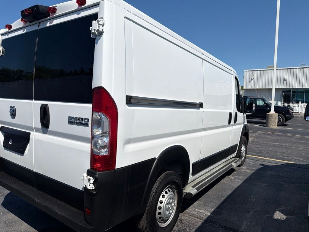 2025 RAM ProMaster 2500 Base