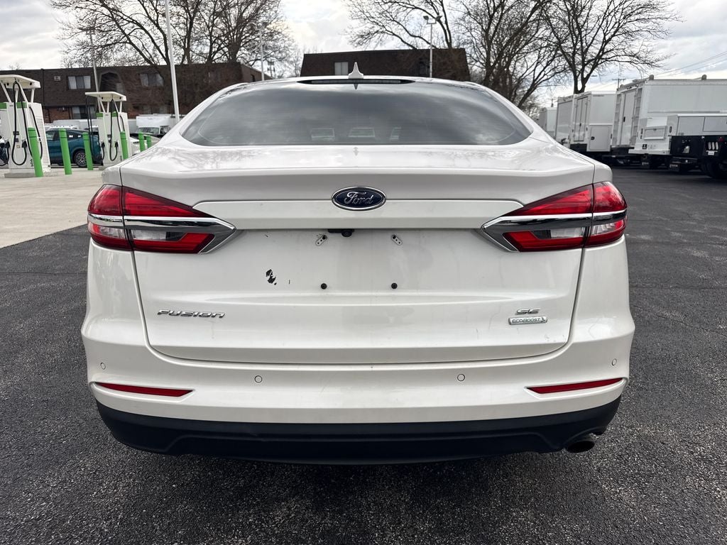 2020 Ford Fusion SE