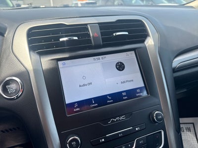 2020 Ford Fusion SE