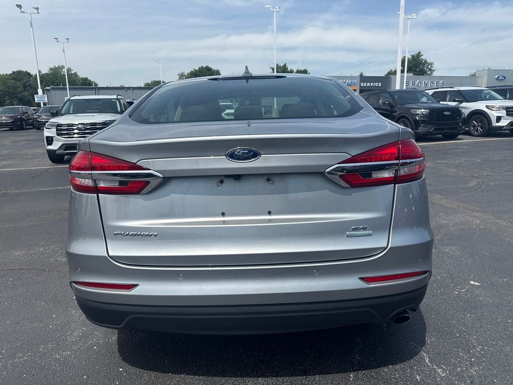2020 Ford Fusion SE