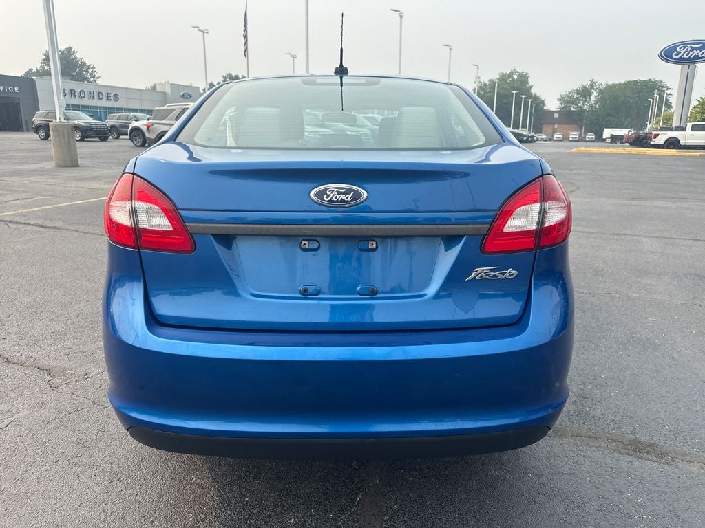 2011 Ford Fiesta S