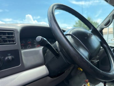 2000 Ford F-650SD DRW