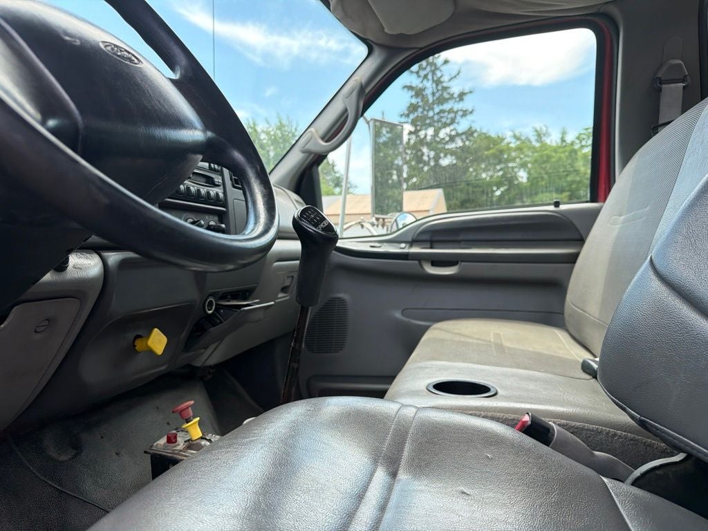 2000 Ford F-650SD DRW