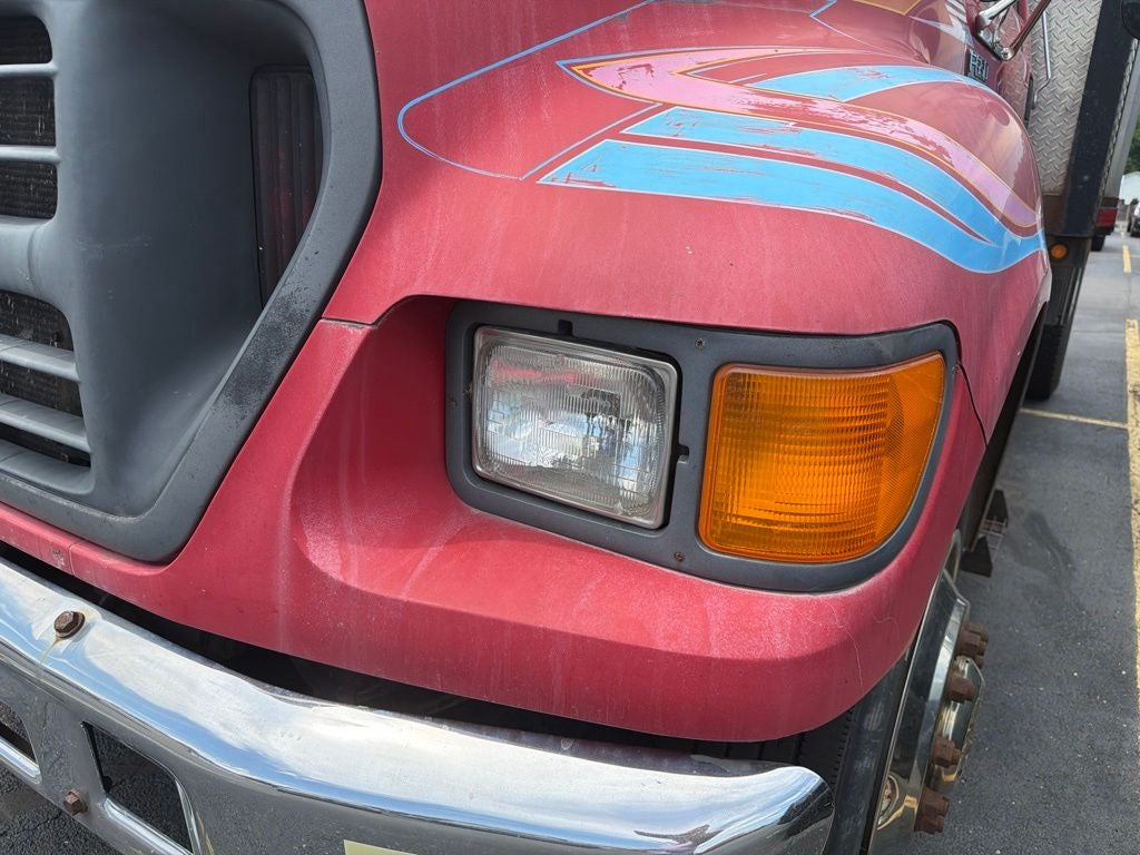 2000 Ford F-650SD DRW