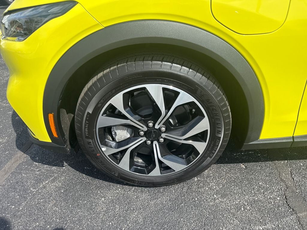 2025 Ford Mustang Mach-E Select