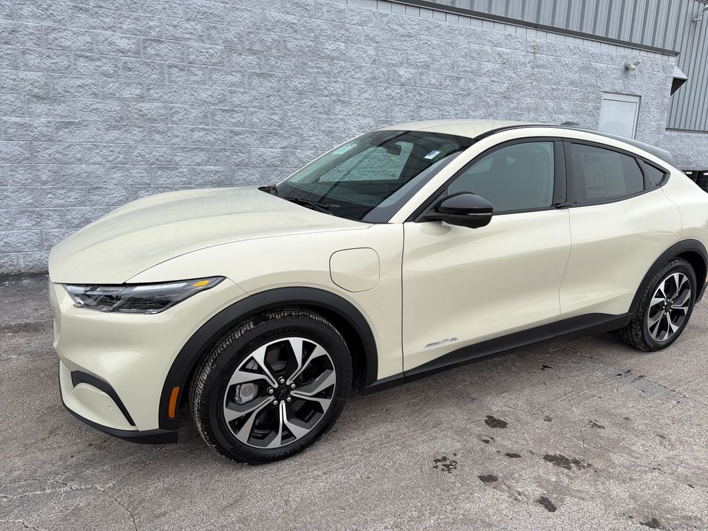 2025 Ford Mustang Mach-E Select