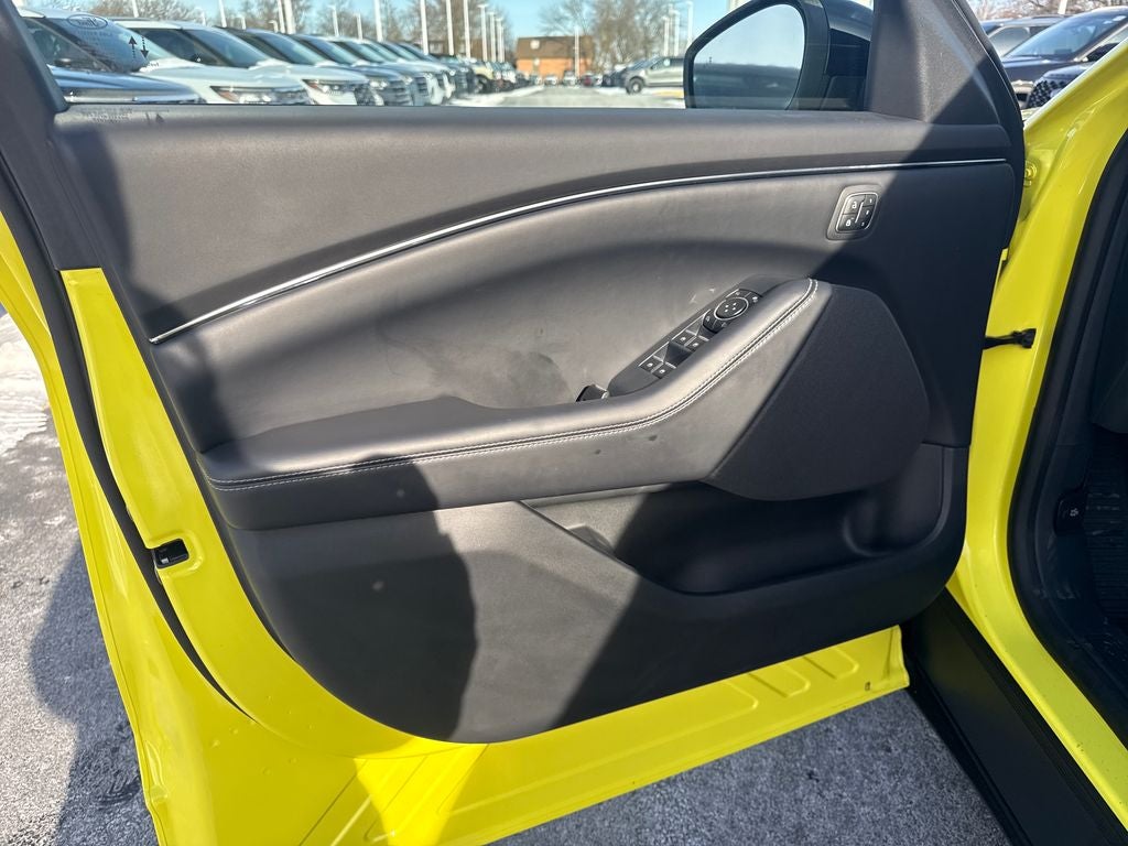 2025 Ford Mustang Mach-E Select