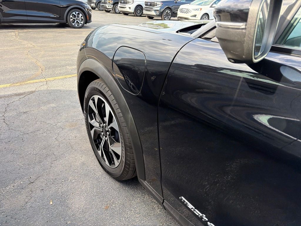 2025 Ford Mustang Mach-E Select