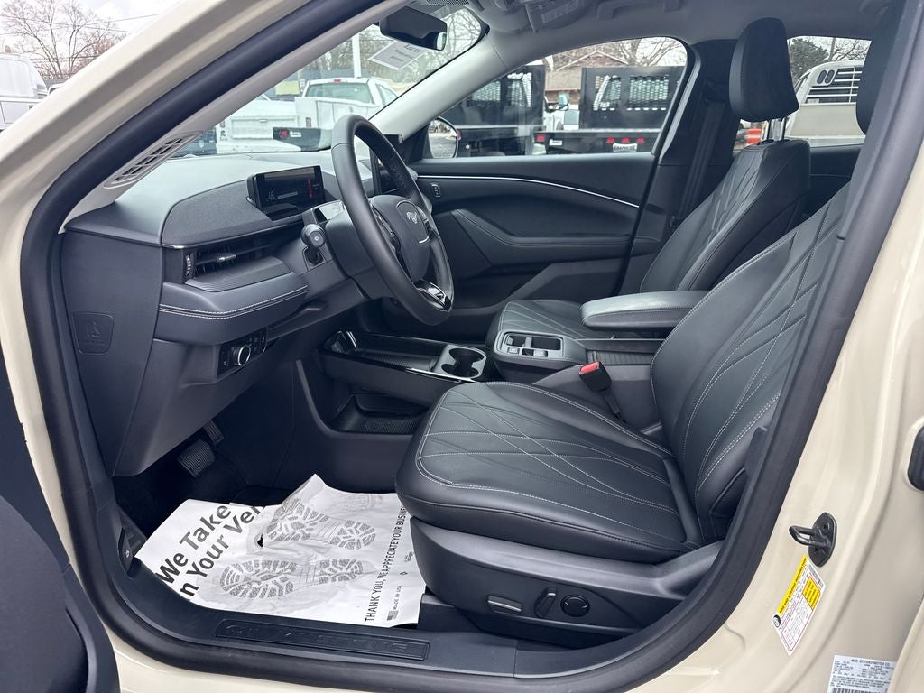 2025 Ford Mustang Mach-E Select