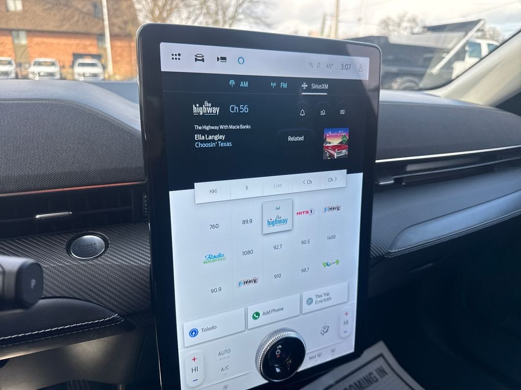 2025 Ford Mustang Mach-E Select