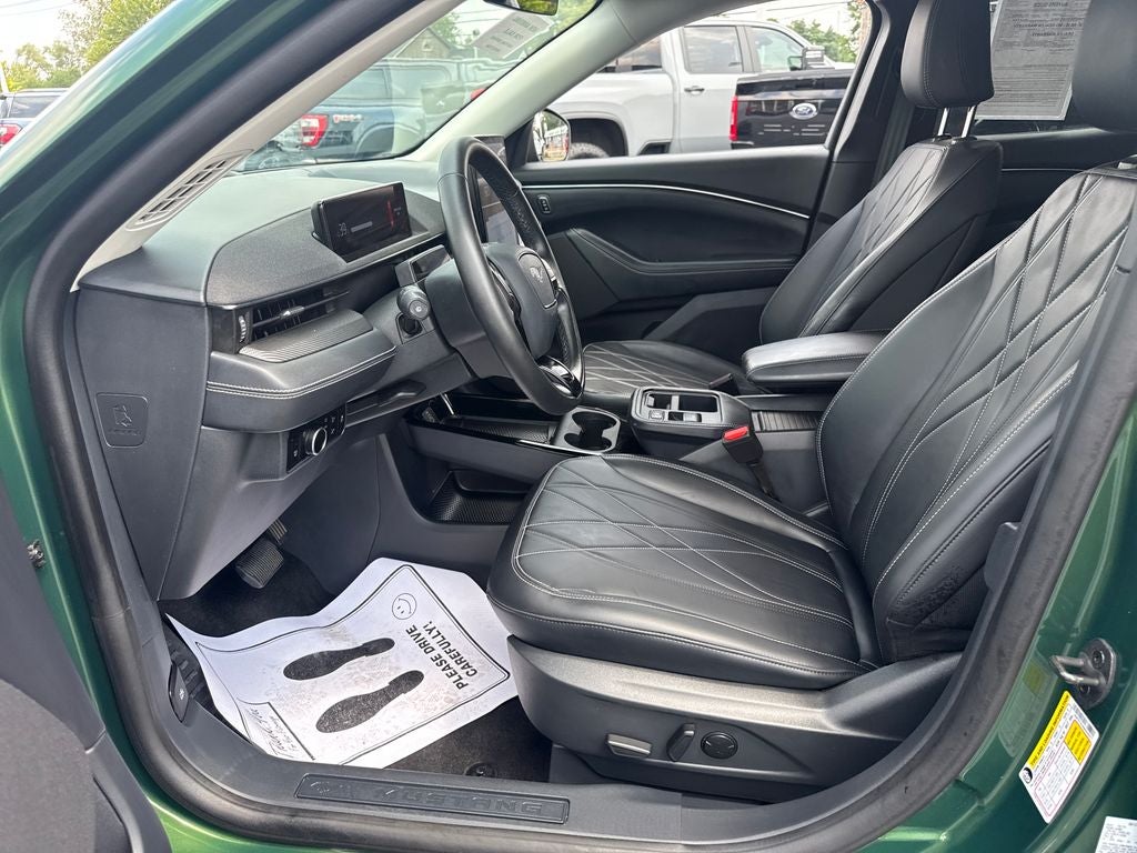 2025 Ford Mustang Mach-E Select