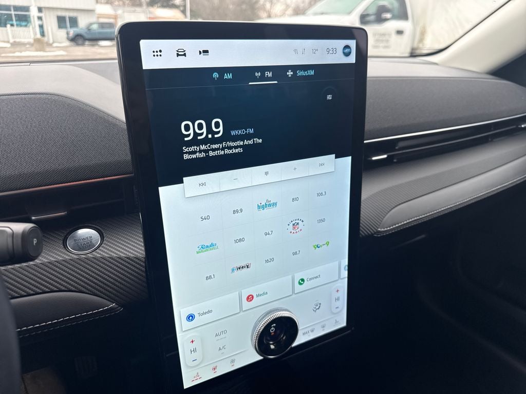 2025 Ford Mustang Mach-E Select