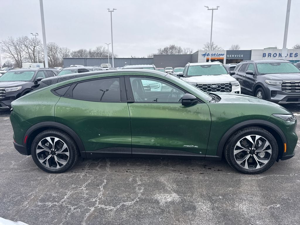 2025 Ford Mustang Mach-E Select