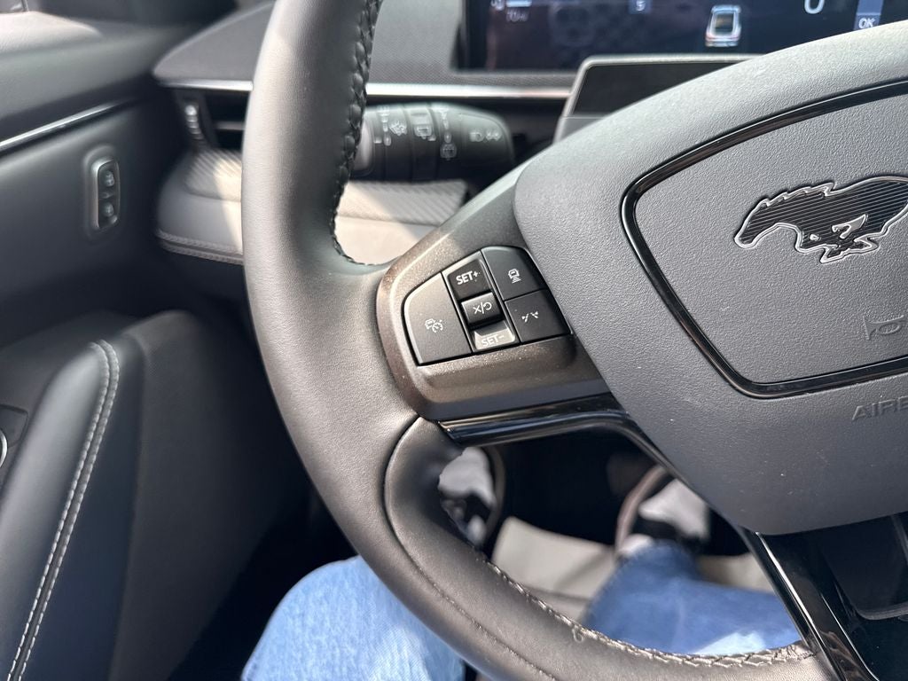 2025 Ford Mustang Mach-E Select