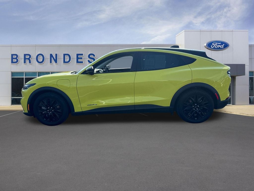 2025 Ford Mustang Mach-E Select