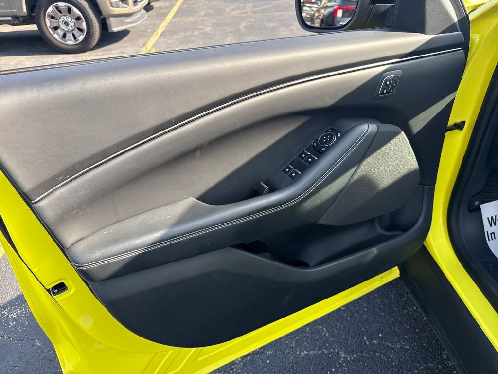 2025 Ford Mustang Mach-E Select