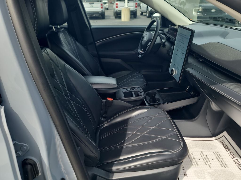 2025 Ford Mustang Mach-E Select