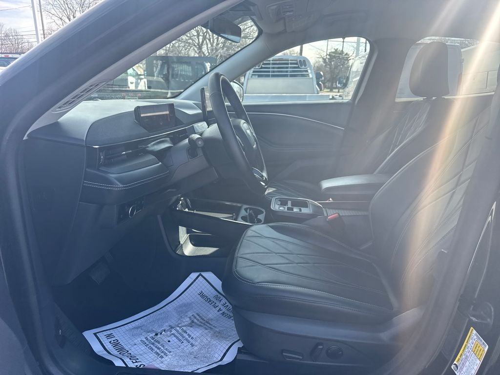 2025 Ford Mustang Mach-E Select