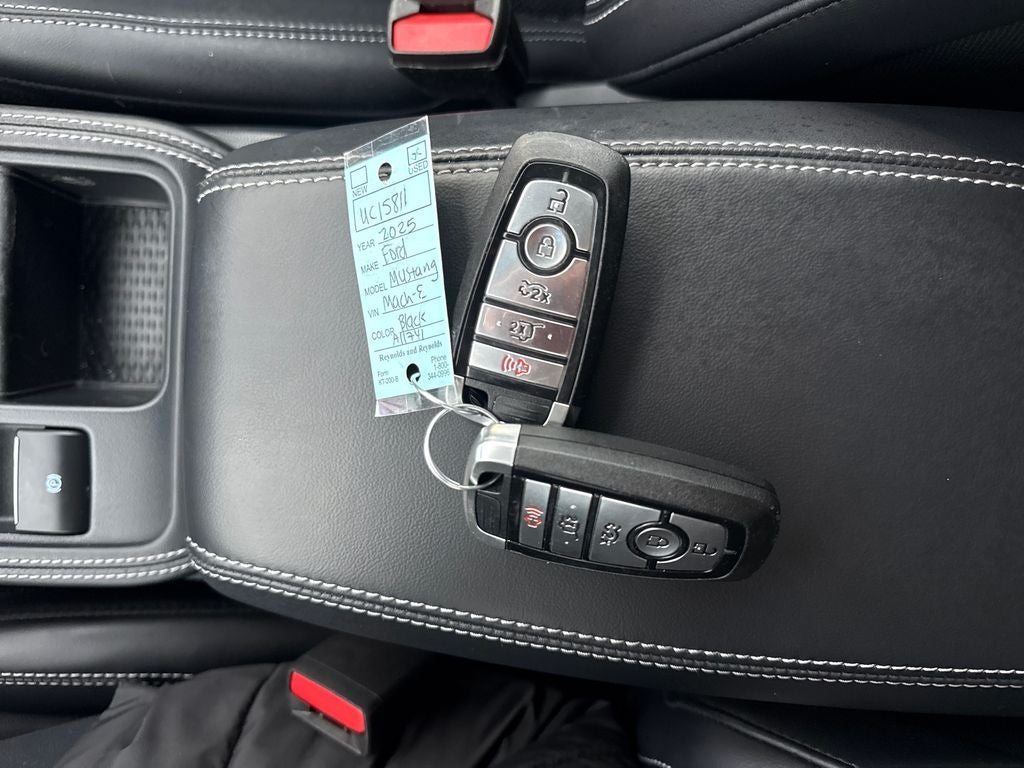 2025 Ford Mustang Mach-E Premium