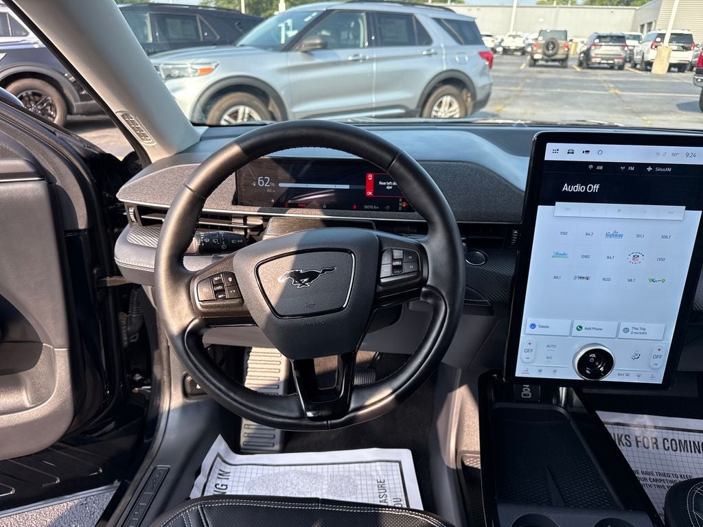2025 Ford Mustang Mach-E Premium