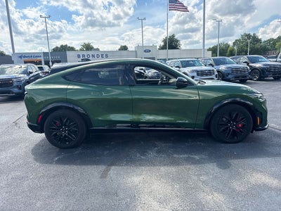 2025 Ford Mustang Mach-E Premium