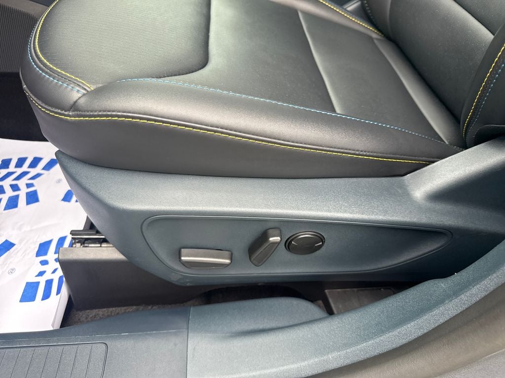 2025 Ford Maverick Lobo High