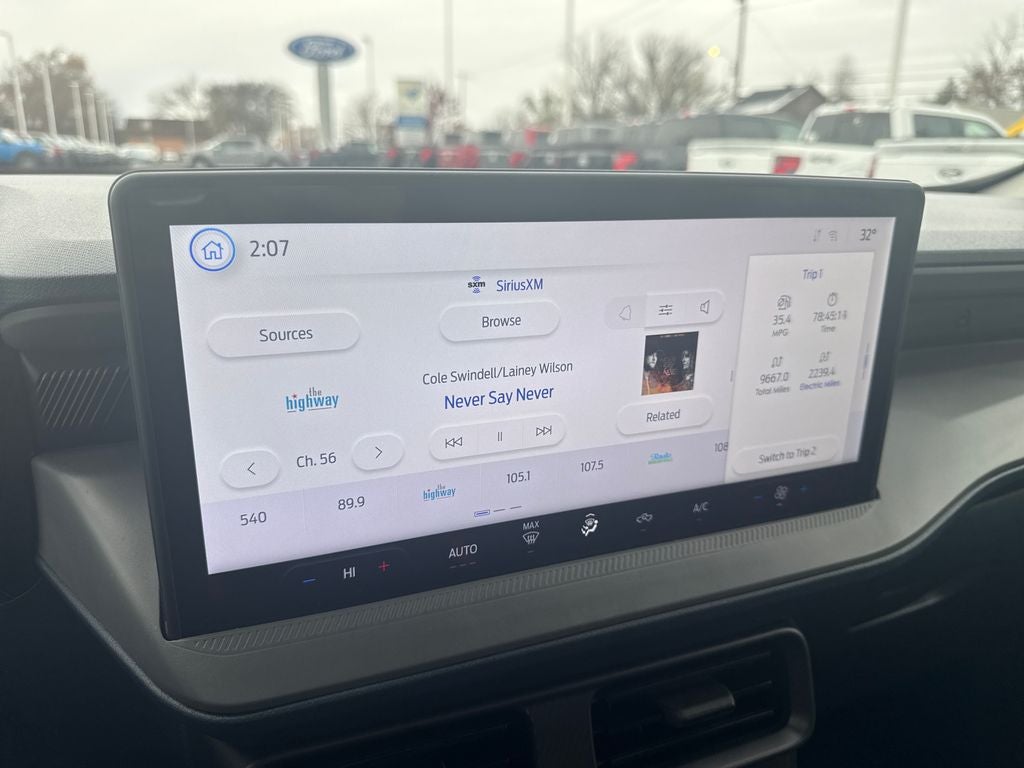 2025 Ford Maverick XL