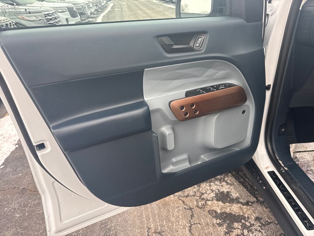 2023 Ford Maverick Lariat