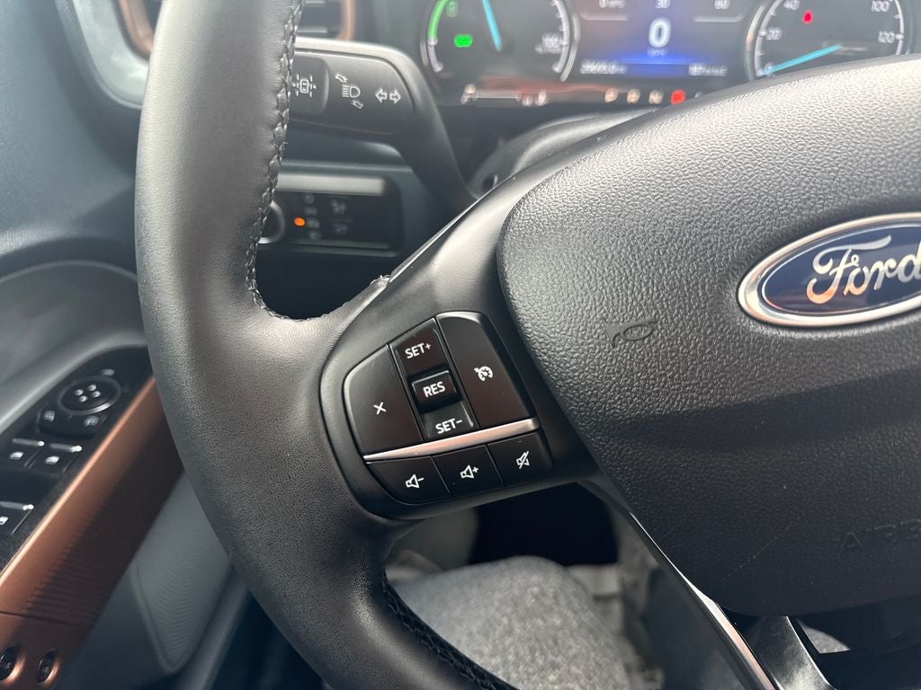 2023 Ford Maverick Lariat