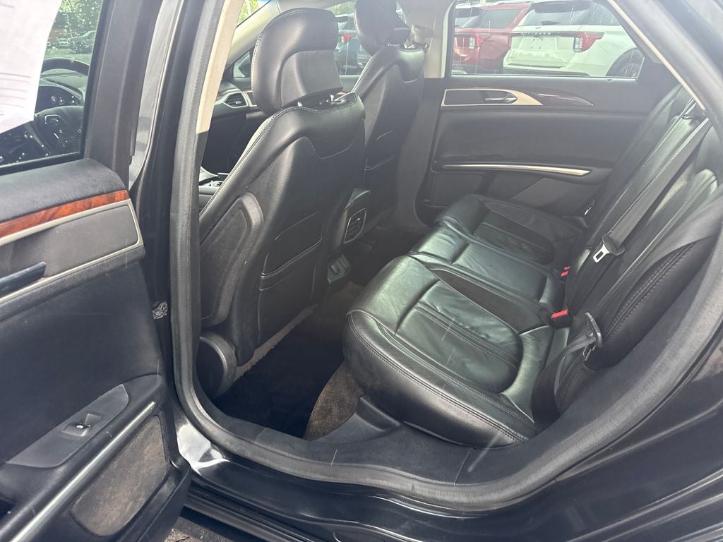 2015 Lincoln MKZ Base