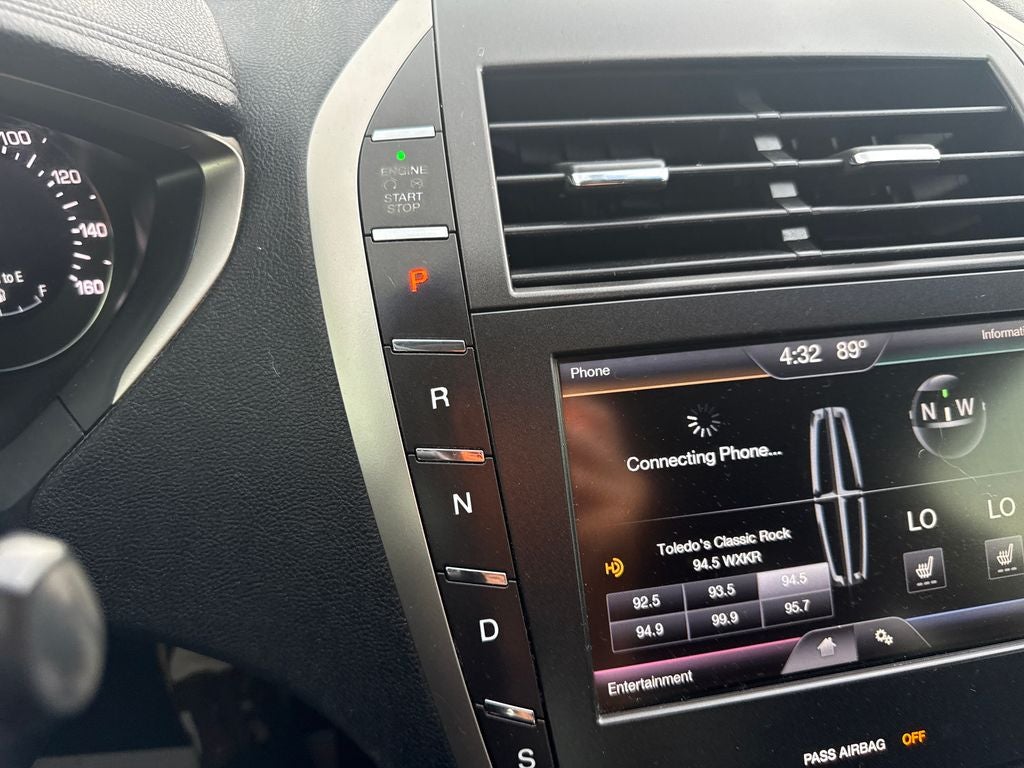 2015 Lincoln MKZ Base