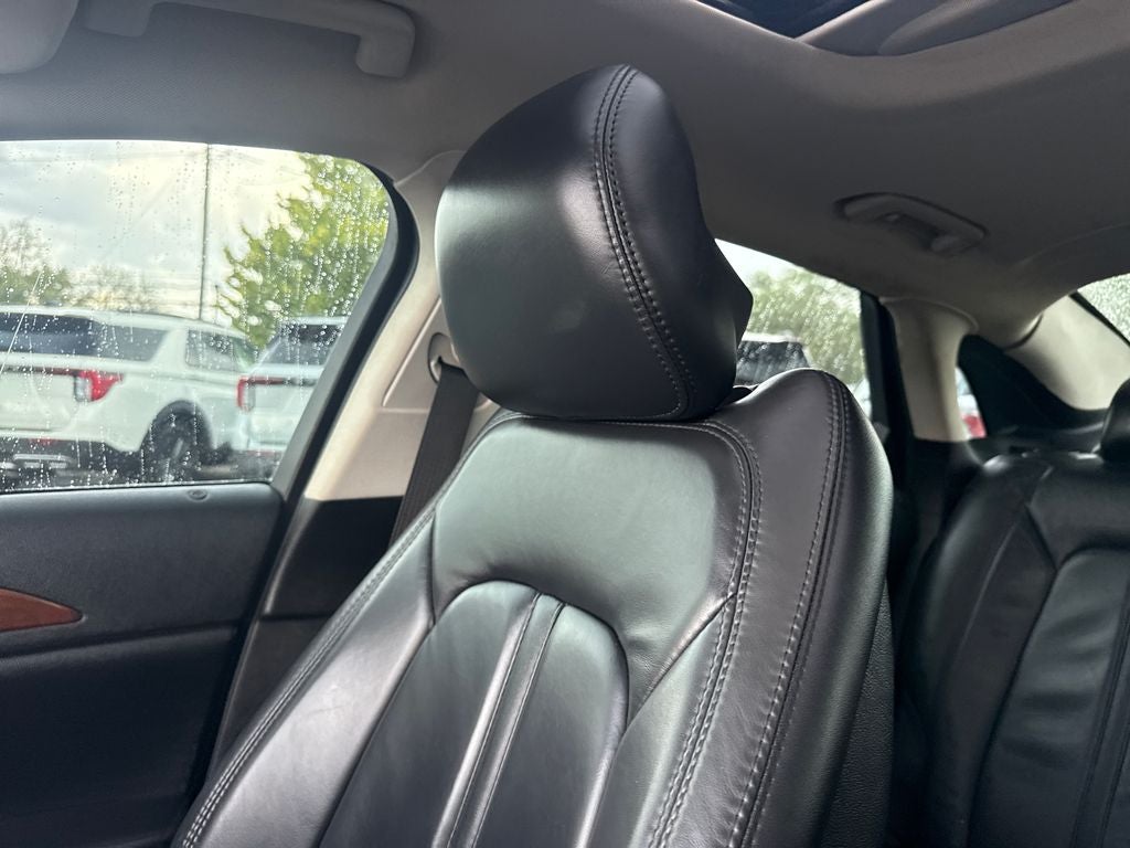 2015 Lincoln MKZ Base