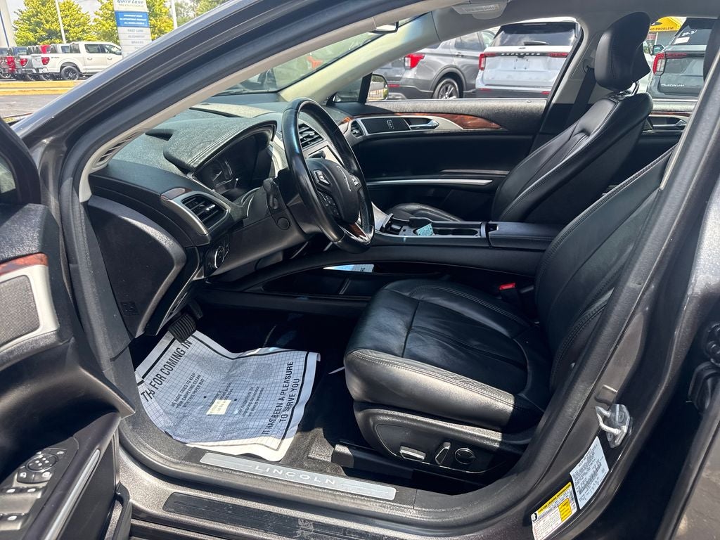 2016 Lincoln MKZ Hybrid Base